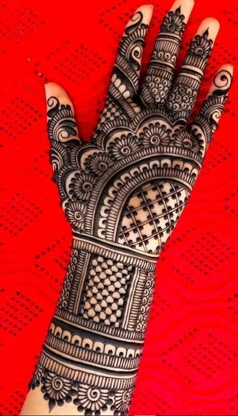 arabic mehndi design — small, kids · MyMehndiDesigns.com