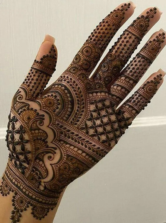 arabic mehndi design — front, side · MyMehndiDesigns.com