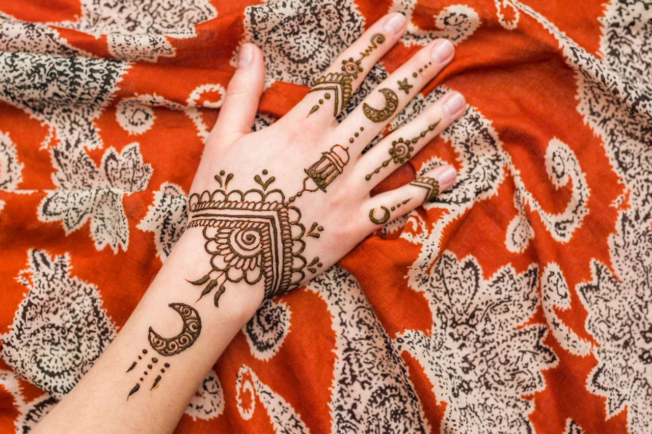arabic mehndi design — arabic #011 · MyMehndiDesigns.com