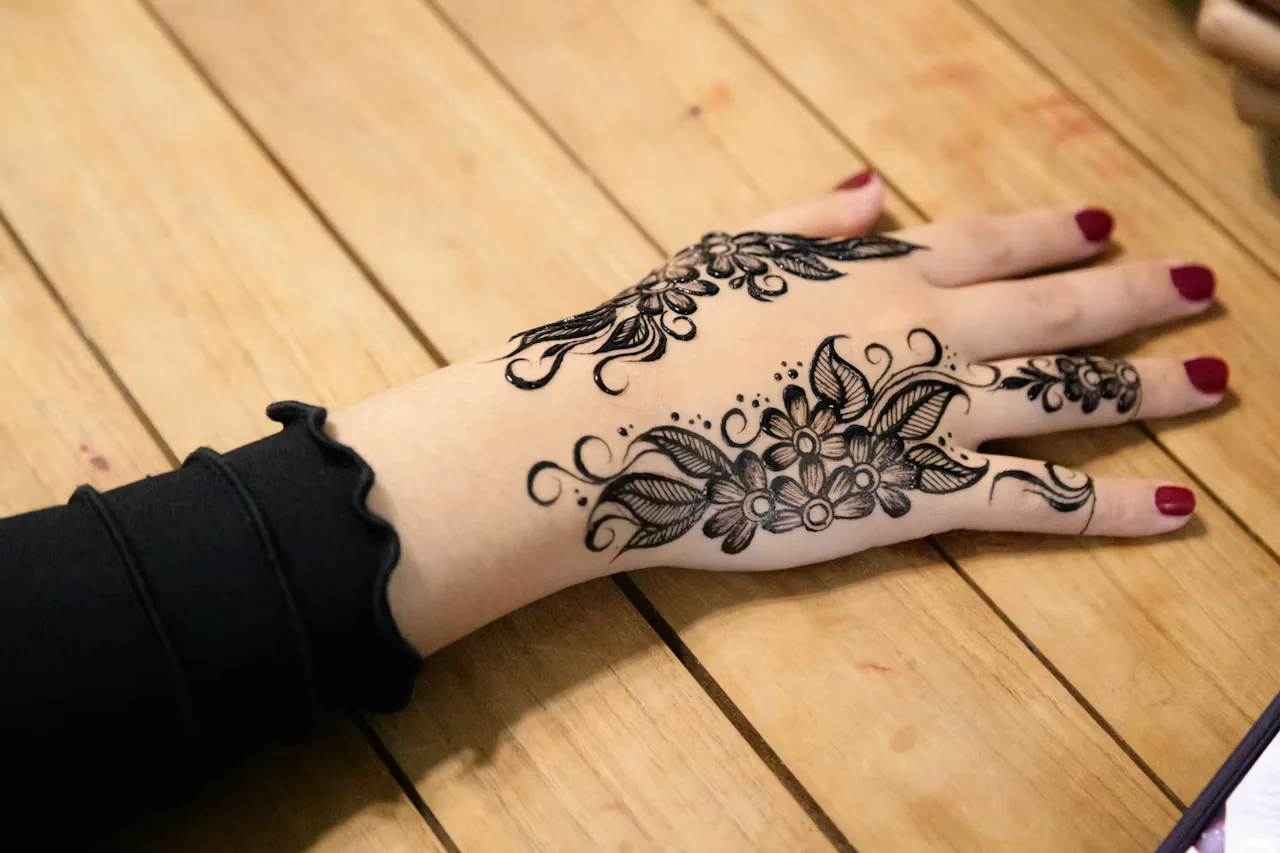 arabic mehndi design — arabic #046 · MyMehndiDesigns.com
