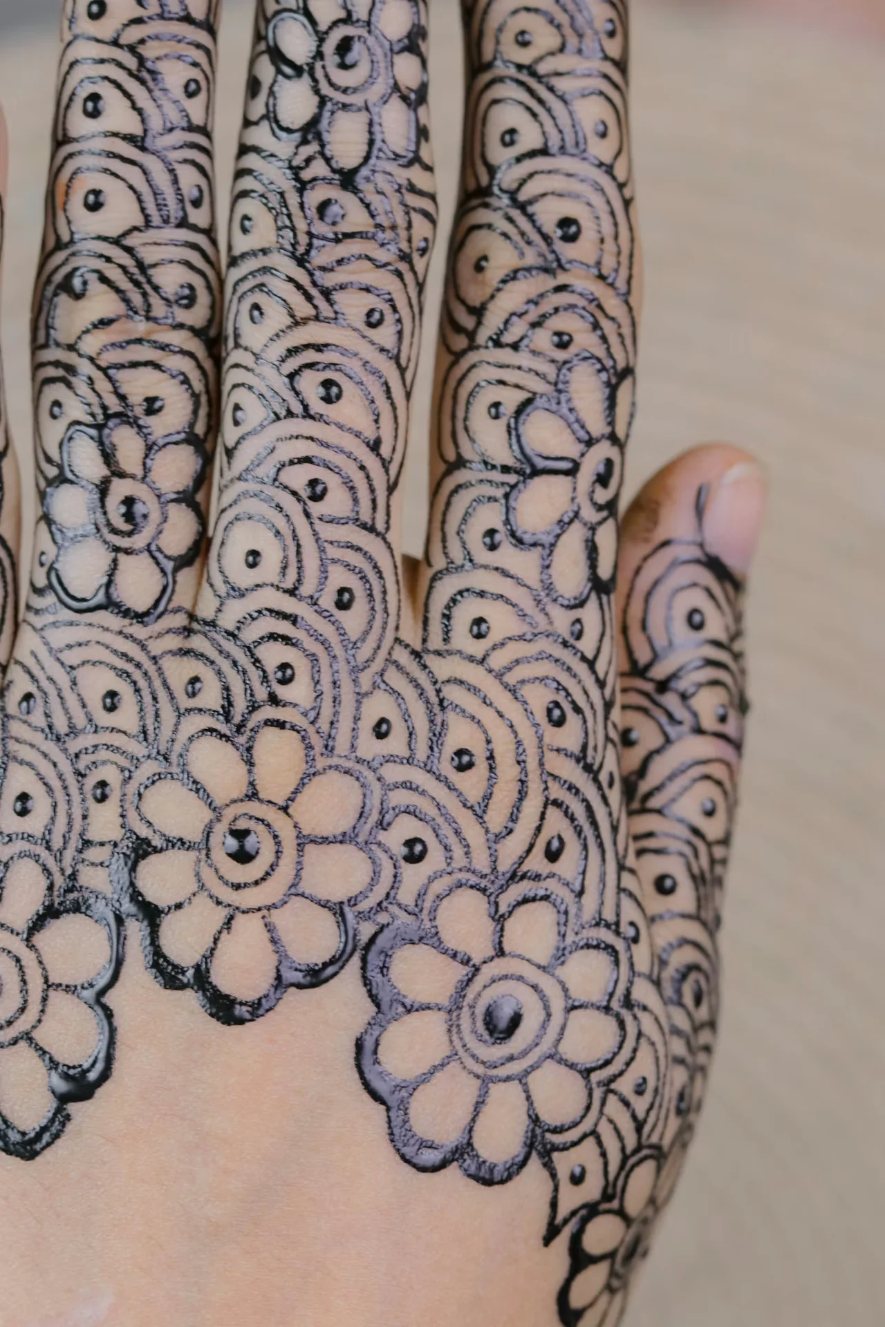 arabic mehndi design — arabic #057 · MyMehndiDesigns.com
