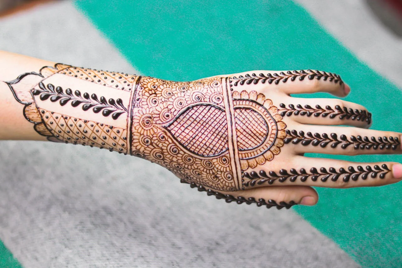 bridal mehndi design — bridal #012 · MyMehndiDesigns.com