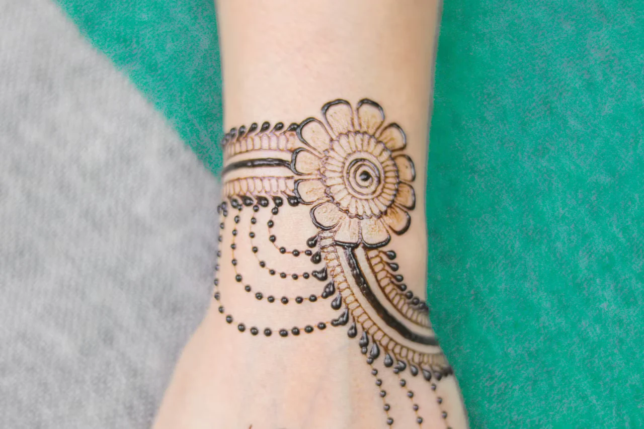 bridal mehndi design — bridal #035 · MyMehndiDesigns.com