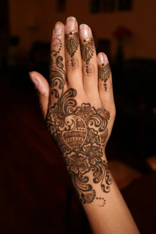 eid mehndi design — eid, festival, floral, arabic #010 · MyMehndiDesigns.com