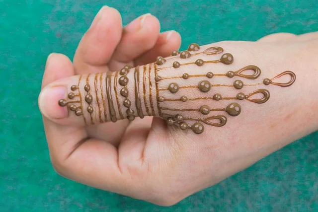 floral mehndi design — floral #026 · MyMehndiDesigns.com