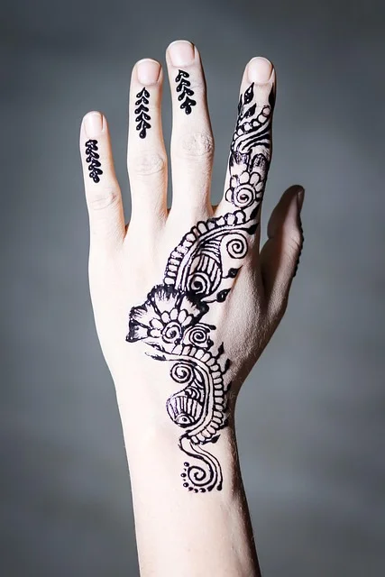 floral mehndi design — floral #040 · MyMehndiDesigns.com