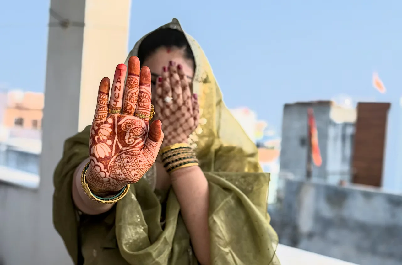 indian mehndi design — indian #002 · MyMehndiDesigns.com