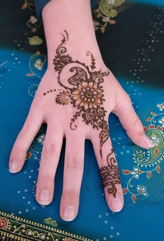 indian mehndi design — indian, rajasthani, jaal, paisley #062 · MyMehndiDesigns.com