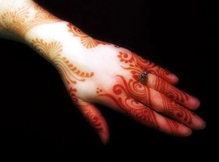 khaleeji mehndi design — khaleeji, gulf, floral, bold #013 · MyMehndiDesigns.com