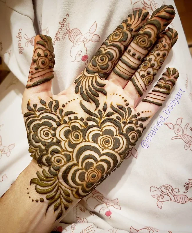 khaleeji mehndi design — khaleeji, gulf, floral, bold #021 · MyMehndiDesigns.com