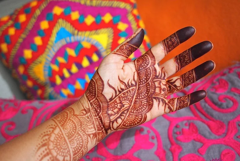 khaleeji mehndi design — khaleeji, gulf, floral, bold #035 · MyMehndiDesigns.com