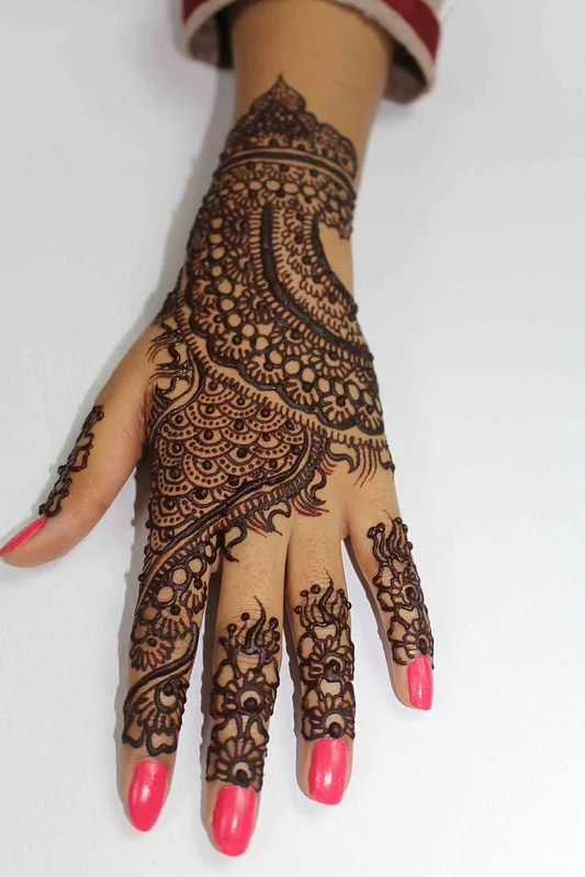 khaleeji mehndi design — khaleeji, gulf, floral, bold #037 · MyMehndiDesigns.com