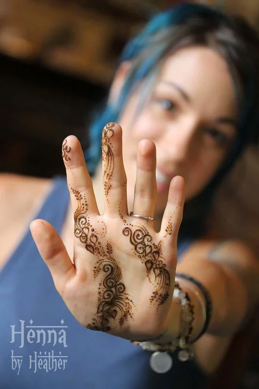 khaleeji mehndi design — khaleeji, gulf, floral, bold #040 · MyMehndiDesigns.com