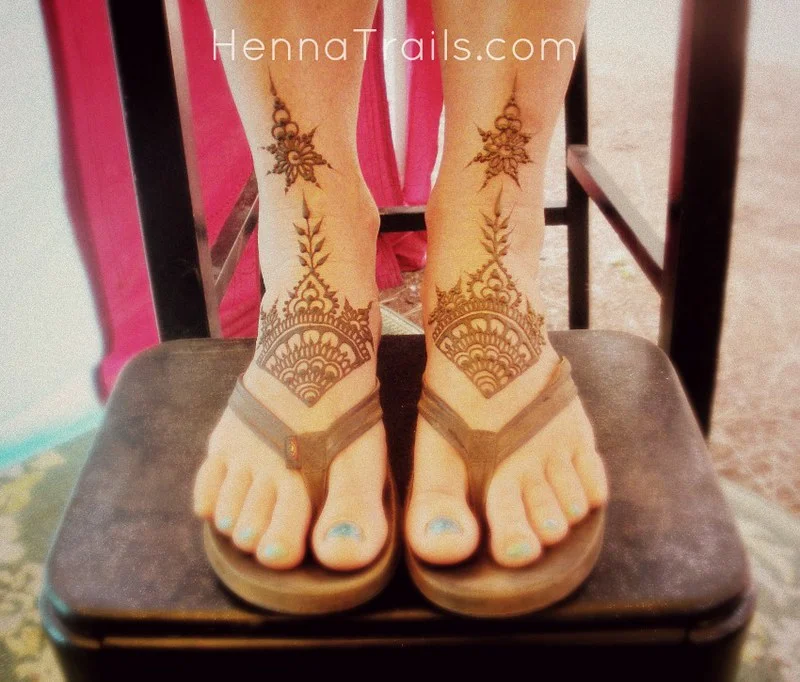mandala mehndi design — mandala, circular, geometric, symmetric #021 · MyMehndiDesigns.com