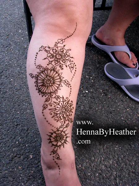 mandala mehndi design — mandala, circular, geometric, symmetric #033 · MyMehndiDesigns.com