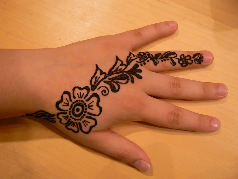 pakistani mehndi design — pakistani, khafif, rose · MyMehndiDesigns.com