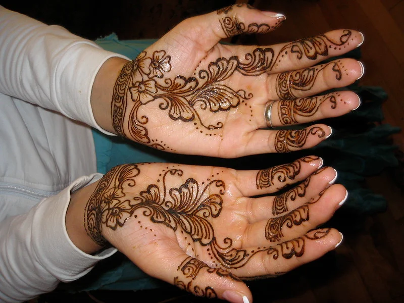 palm mehndi design — palm, circular, mandala, floral · MyMehndiDesigns.com