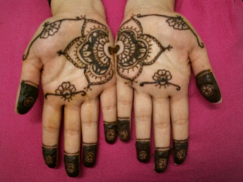 palm mehndi design — palm, circular, mandala, floral #013 · MyMehndiDesigns.com