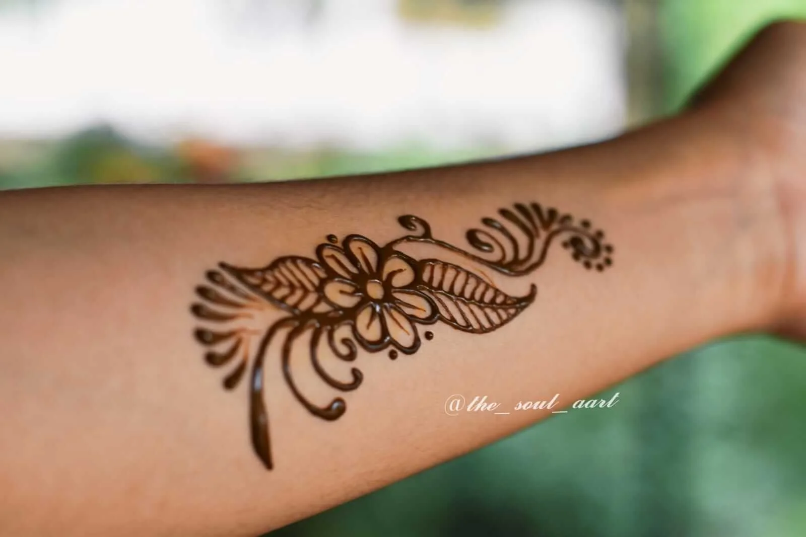 simple mehndi design — how, make, heather · MyMehndiDesigns.com