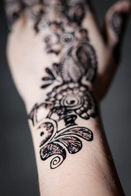 simple mehndi design #009 · MyMehndiDesigns.com
